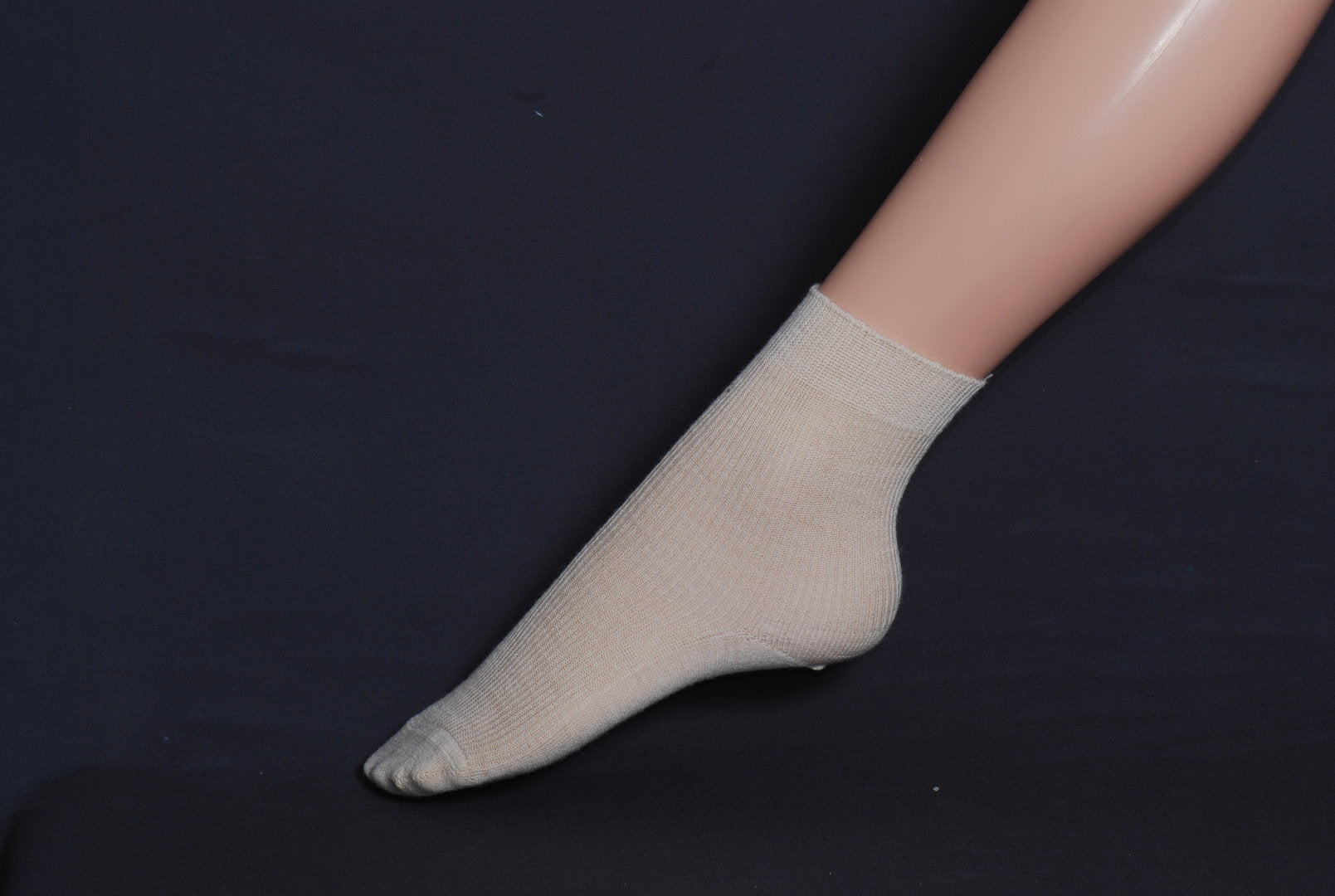 feingestrickte Socke SW